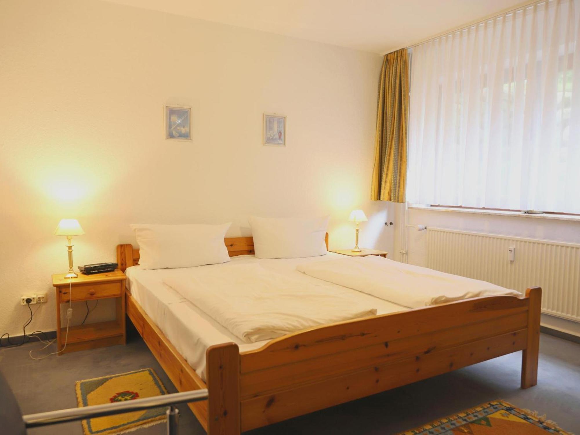 Ruhig Gelegenes Haus Am Ortseingang Von Wenningstedt Apartment Ngoại thất bức ảnh