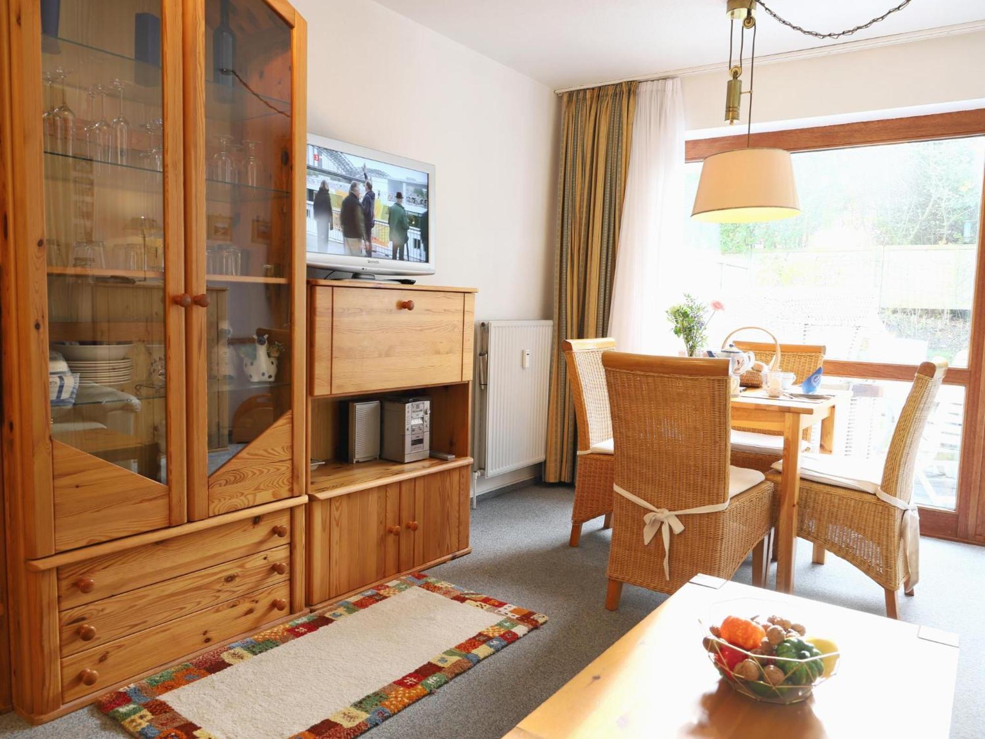 Ruhig Gelegenes Haus Am Ortseingang Von Wenningstedt Apartment Ngoại thất bức ảnh